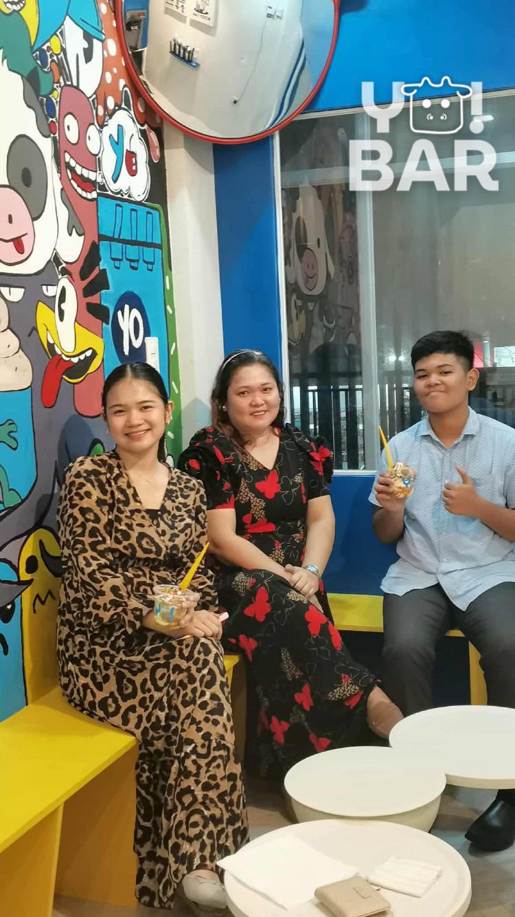 Yobar gallery 3