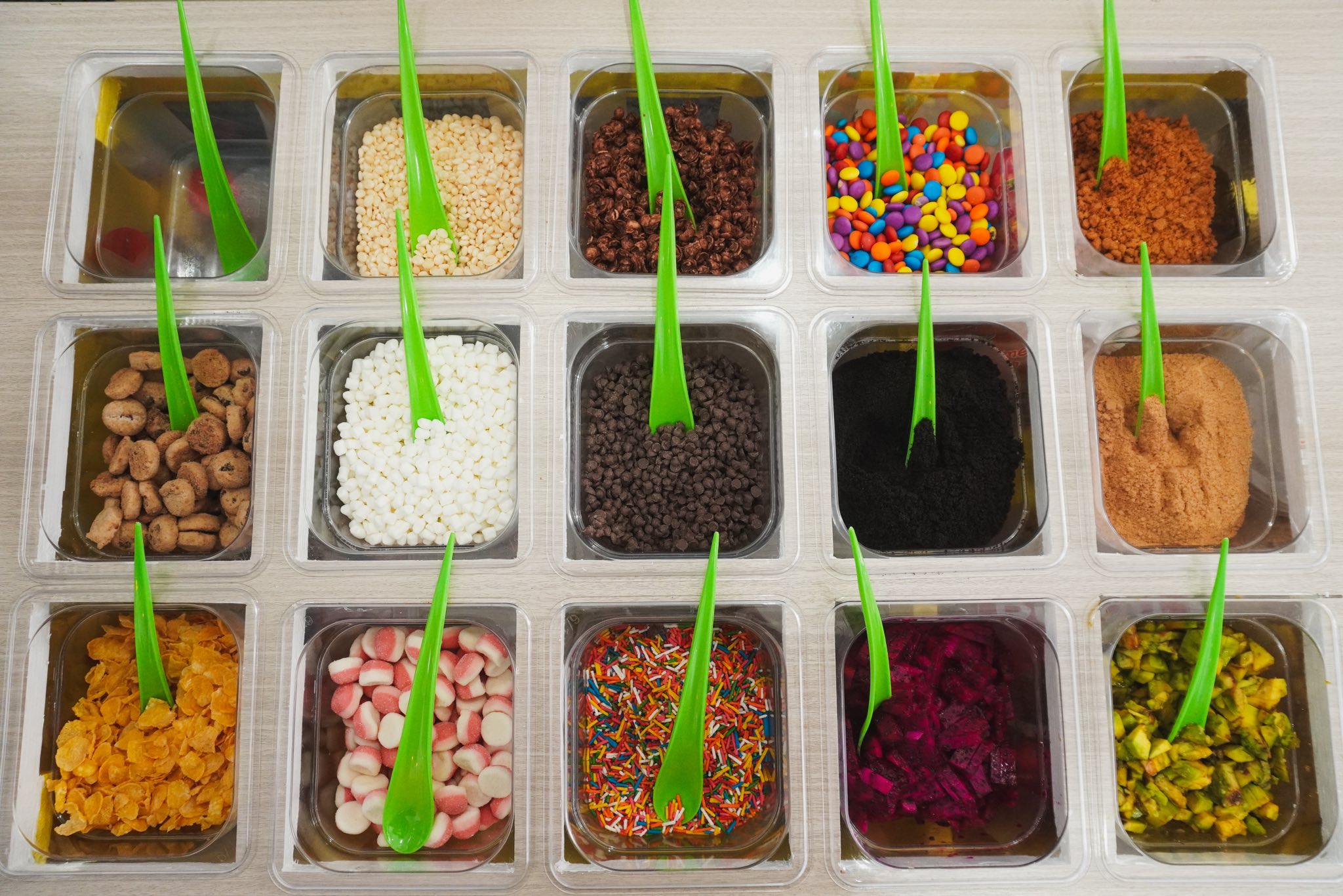 Fresh toppings